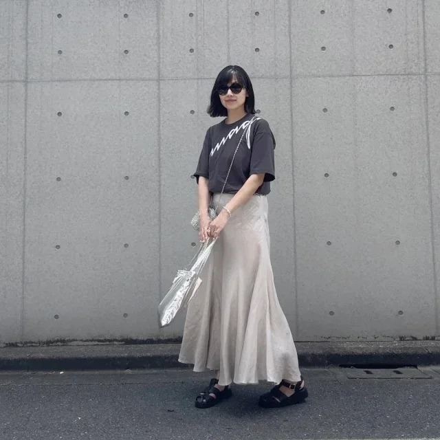 人気ブランドで見つけた! 大人に似合うロゴTシャツ4選&着こなし術_1_12