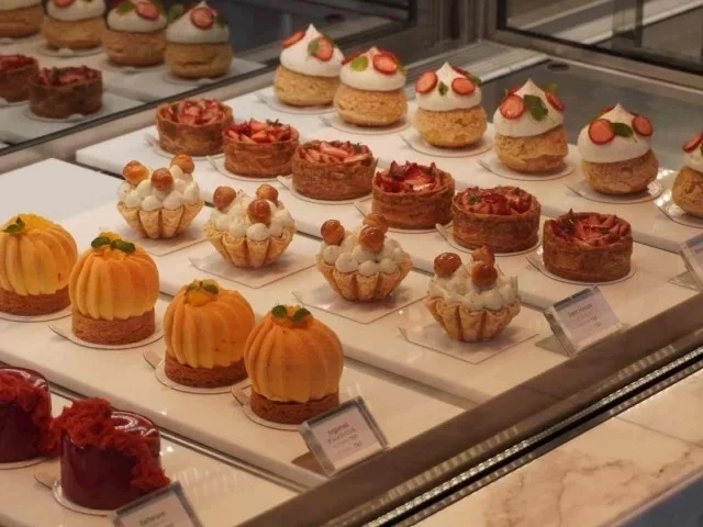 いちごが主役の大人スイーツ案内。人気ホテルのアフタヌーンティー＆手土産_1_10