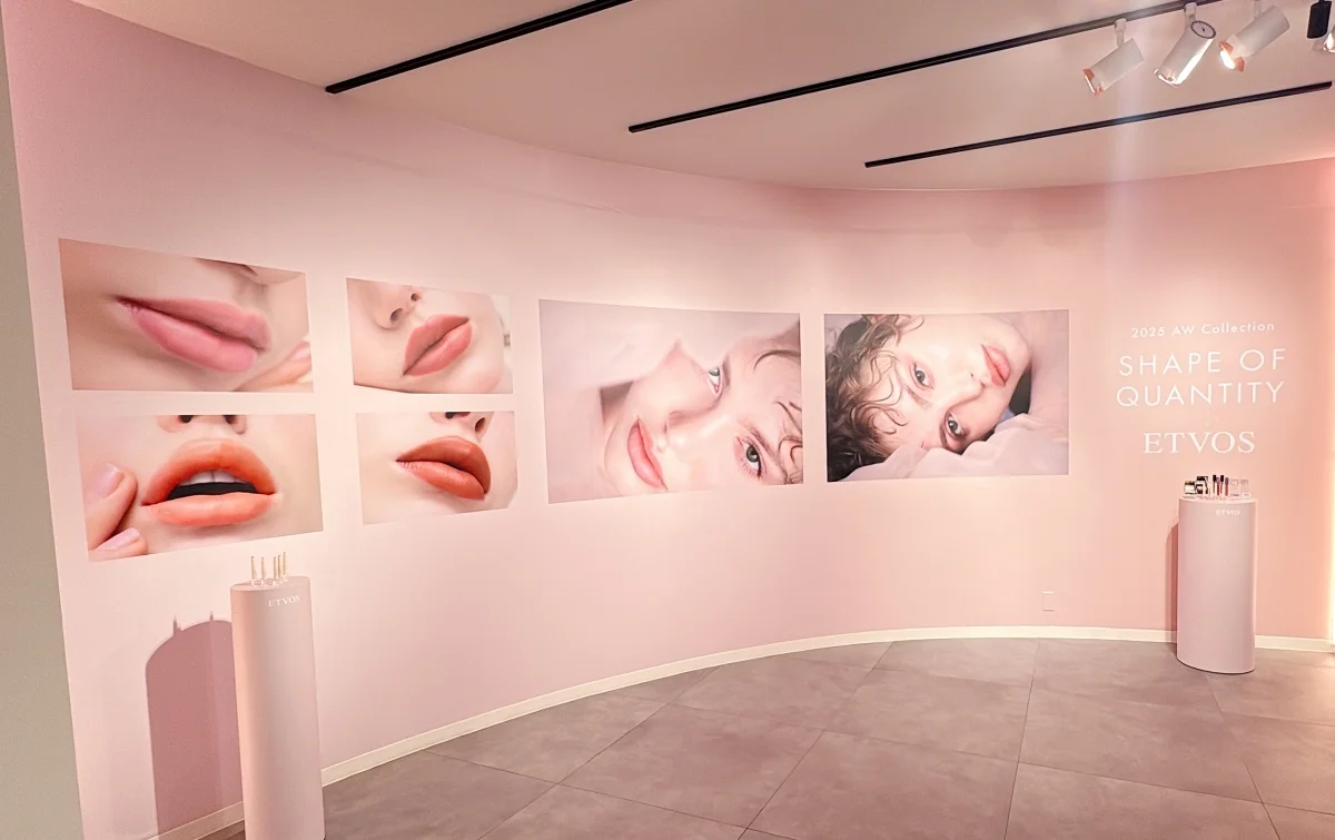 ETVOS 2025 AW Collection「SHAPE OF QUANTITY」エトヴォス 発表会の展示写真