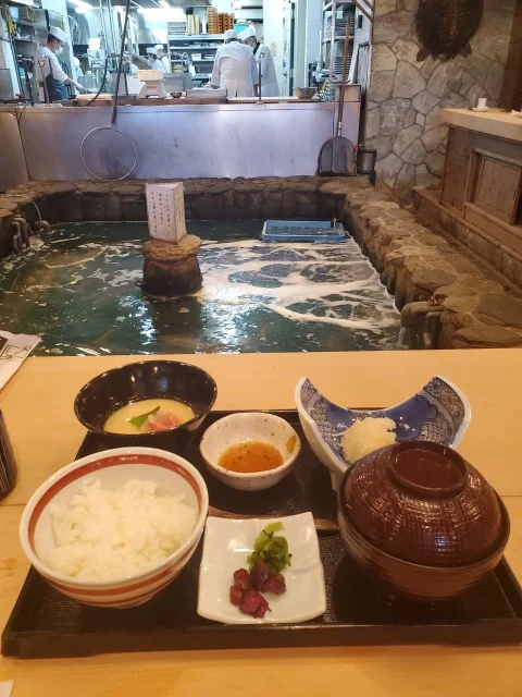 博多グルメ　イカ活造り定食