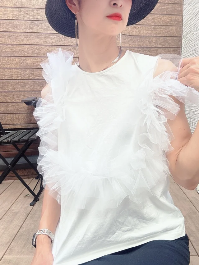 【夏の着回し】涼やかに、華やかに。夏は映えトップス。_1_3-2