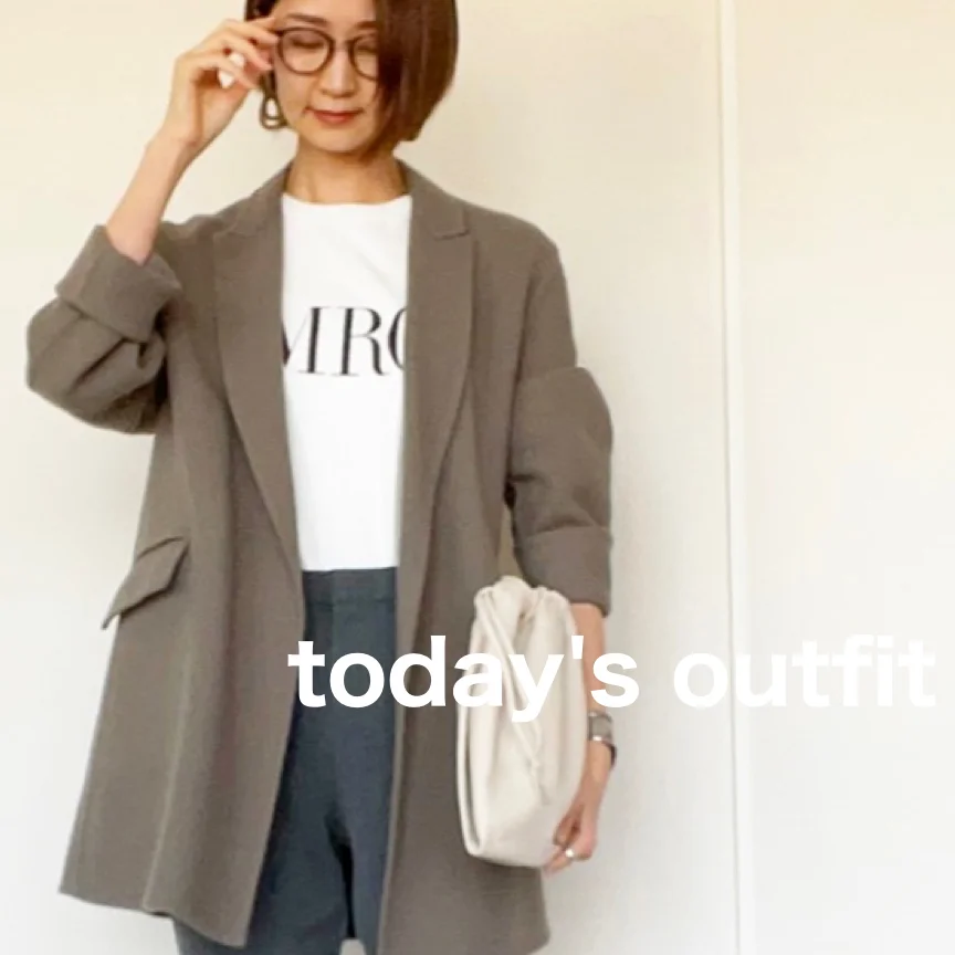 薄手の冬物コートをインナーと足元で春仕様に:今日の服【40代 私のクローゼット】