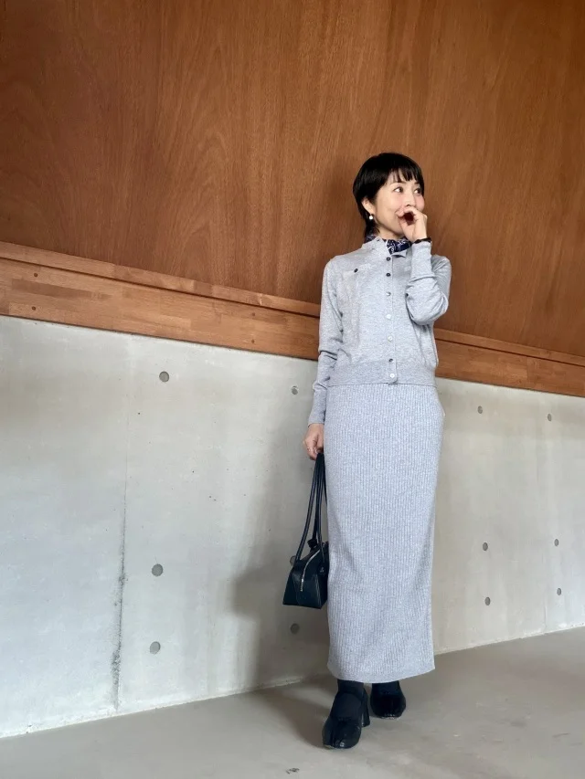 【美女組試着室】シーン別着回し3選！仕事も休日も迷わない、40代のためのニットセットアップ_1_2