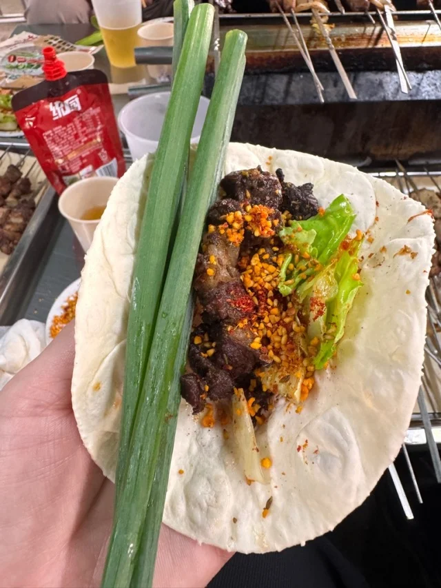 【山東省旅行】中国の若者が押し寄せる街へ！淄博バーベキュー実食レポート_1_13