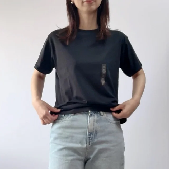 Tシャツをインした写真