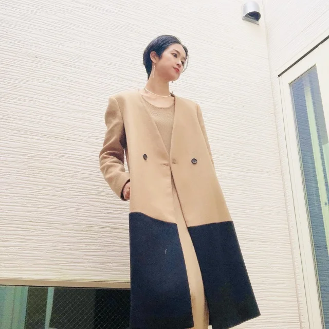 Zara】ノーカラーコートで秋から冬へ | ファッション誌Marisol