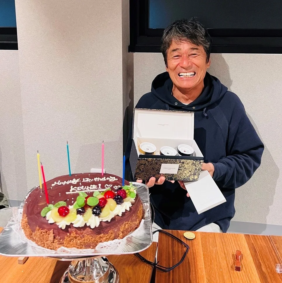 SHIHOのデジカメ日記　レジェンドサーファーの千葉公平さんの70歳のお誕生日