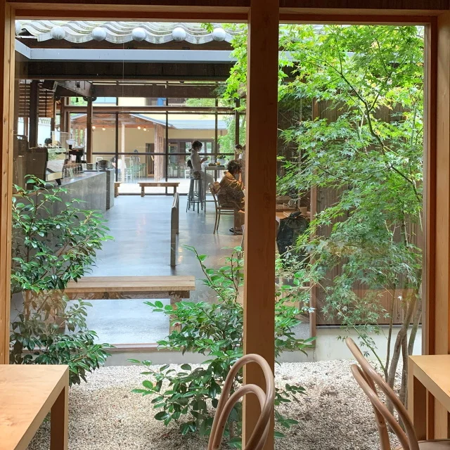 京都ブルーボトルコーヒー。建築も必見の素敵な空間で味わう格別なコーヒー。_1_5