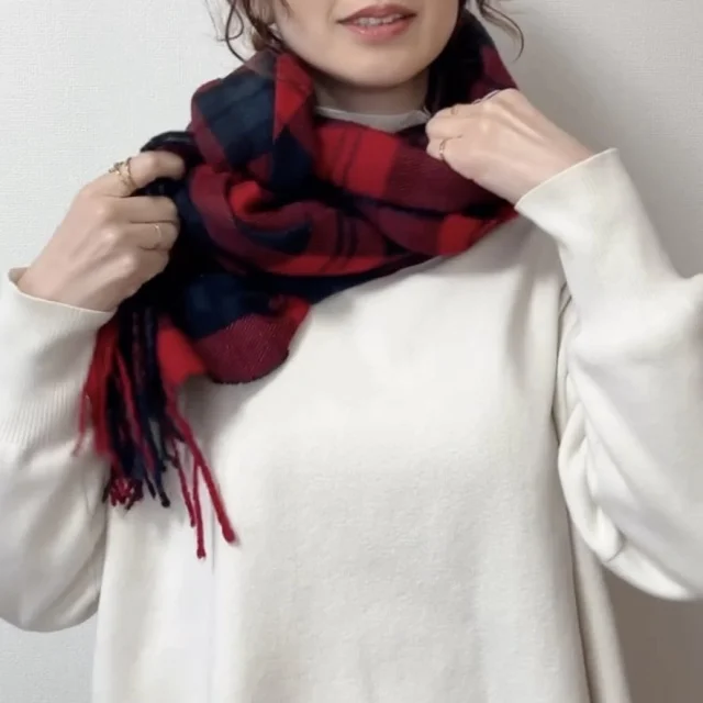 横にずらすと、おしゃれ見え！