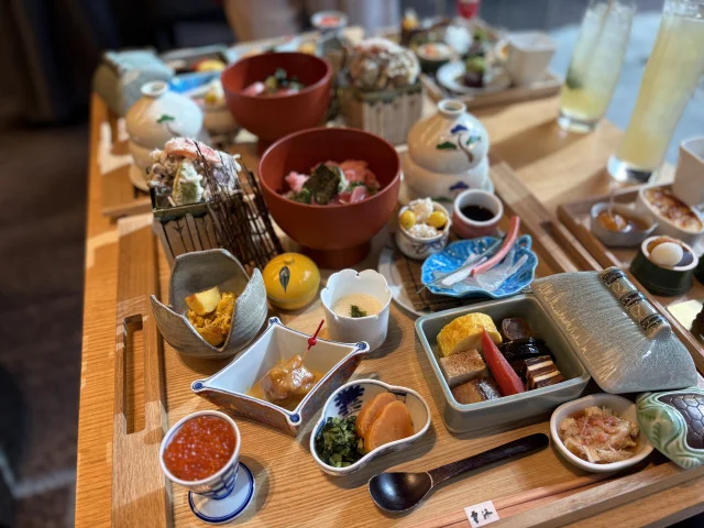 和スイーツブッフェ付き！高級ホテルで和食膳ランチ_1_4