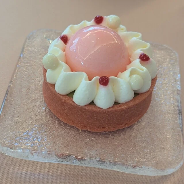 【コンラッド東京】「ピーチアフタヌーンティー"フレッシュ・モーメント"」で桃に溺れるひと時を♪_1_7