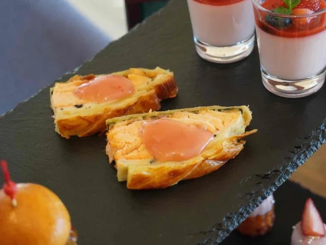 サーモンアンクルート〜いちごジャムマヨ添え〜