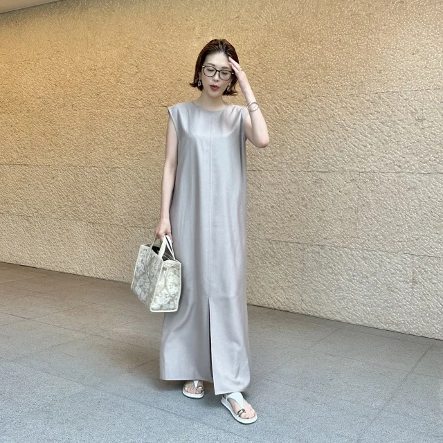 この夏、絶対活躍! 洗練されたシルエットで魅せる、2WAYワンピース_1_7