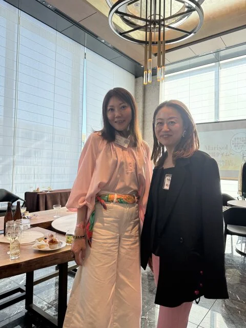 大人の“きれい色”はこう着る。美女組オフ会スタイル_1_10-1