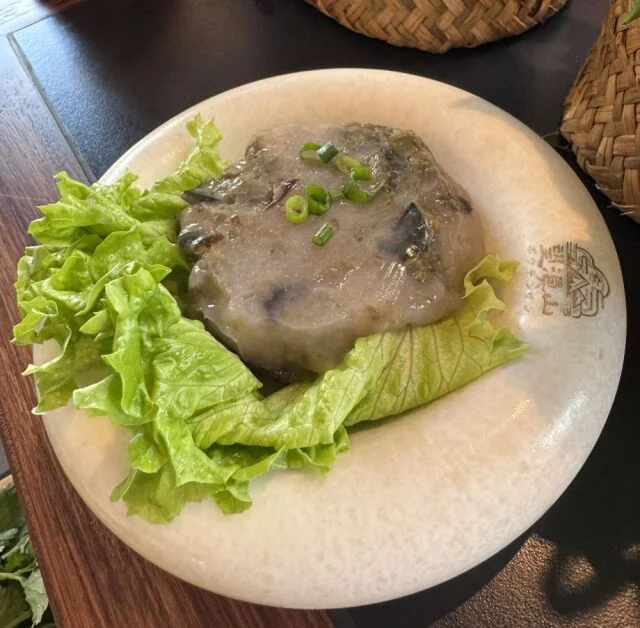 雲南　キノコ鍋　望滇山