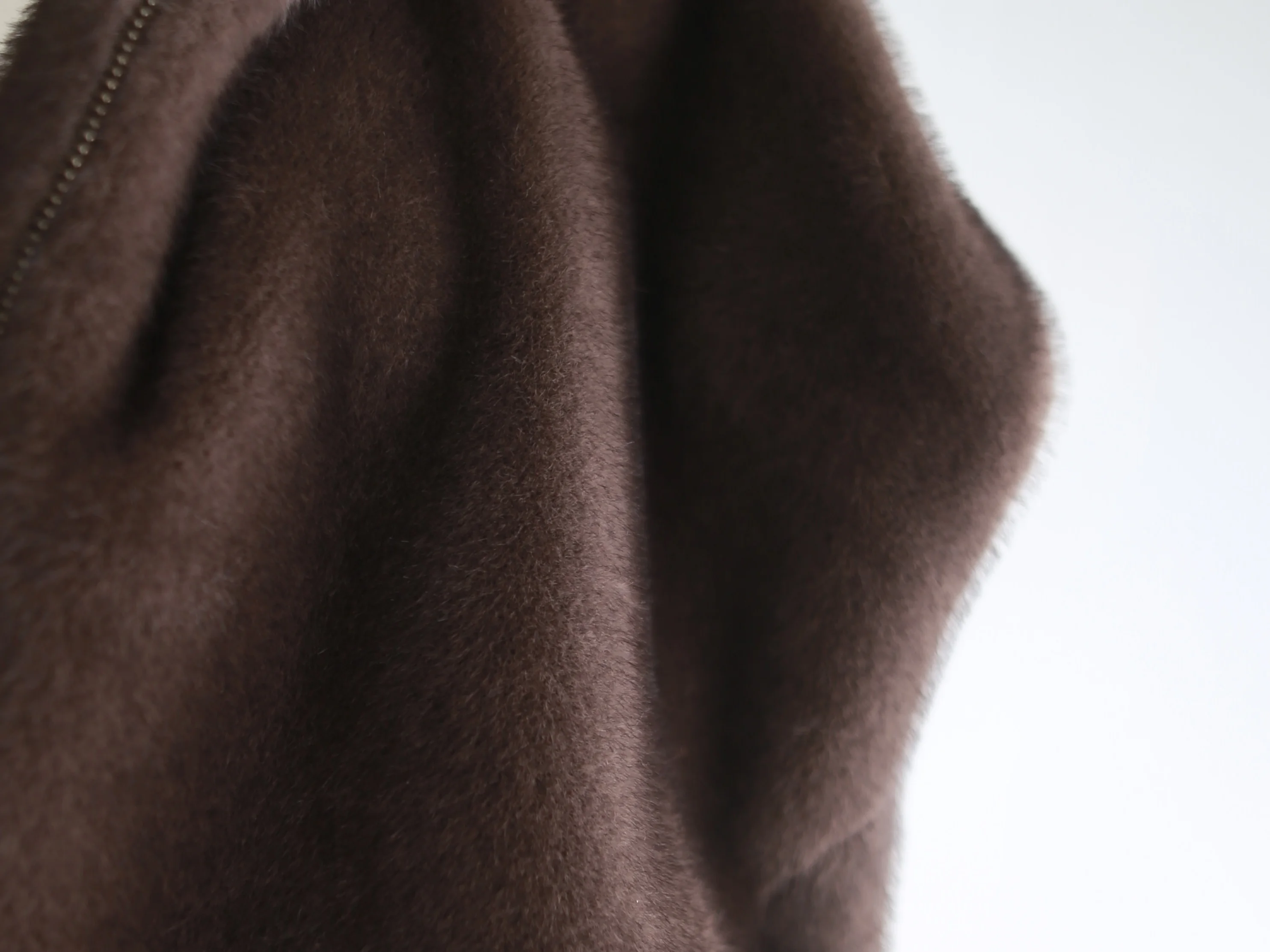 betoupe ECOPELファーフーディーベスト