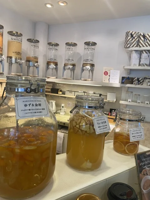 荻窪　ラベイユ　蜂蜜専門店