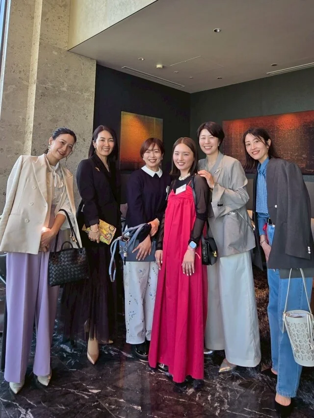 美女組メンバーと