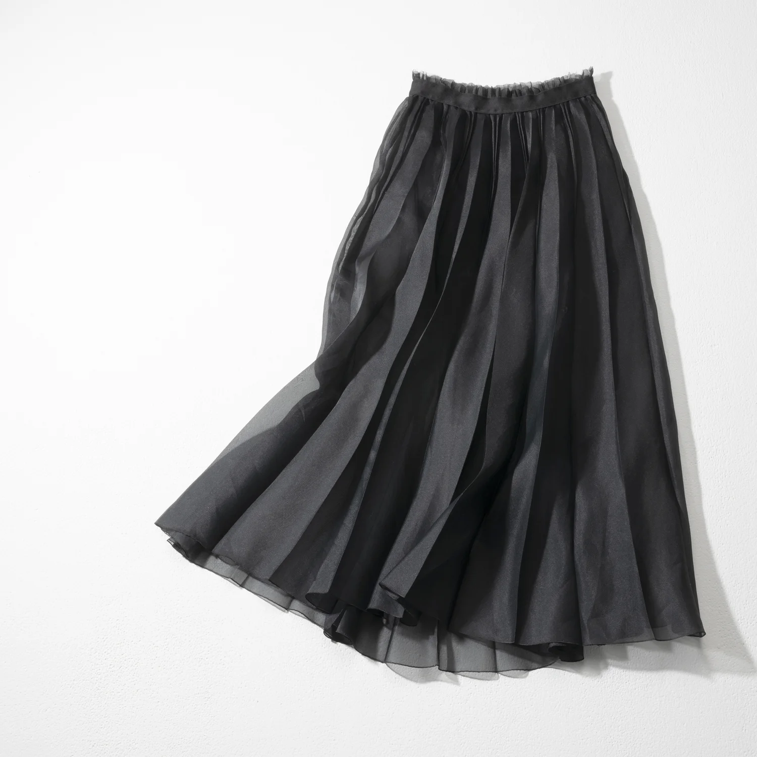 THIRD MAGAZINEのシアープリーツスカート