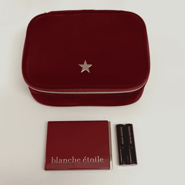 12月の始まりに。大人をときめかせる“赤”のクリスマスコフレ_1_3