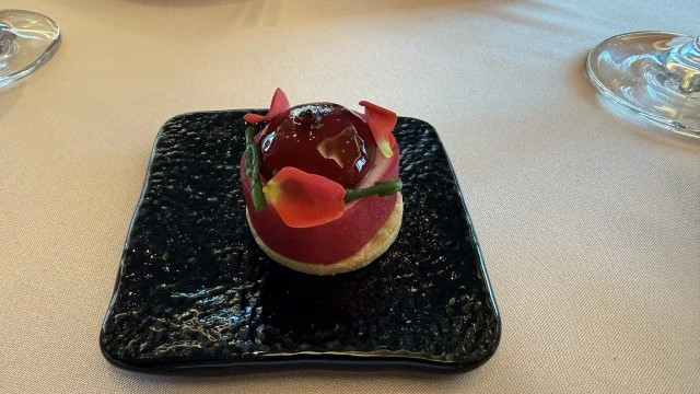 【コンラッド東京】新年からスタート！贅沢ないちご尽くしのアフタヌーンティー_1_4-1