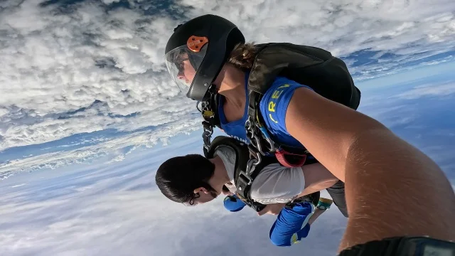 スカイダイビングにチャレンジ！南半球オーストラリア（ケアンズ）で特別体験を_1_6-1