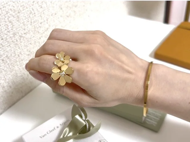 ヴァンクリ「フリヴォル」リングを選んだ理由｜試着比較と着用感_1_4-1