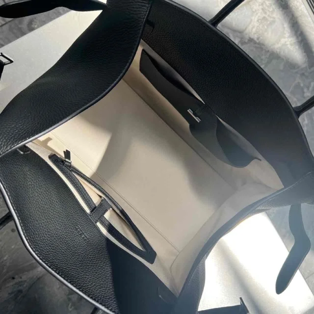 マルゴーの中はこんな感じです！