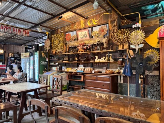 チェンマイで挑んだ禁断の一皿、【生肉のラープ】実食の記録。_1_4