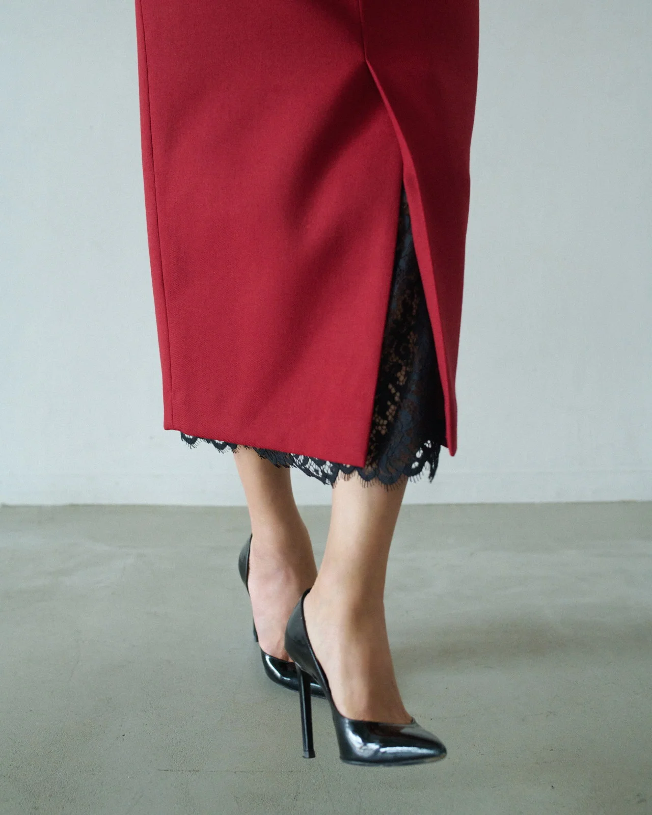 辻直子コラボ 赤スカート ディテール