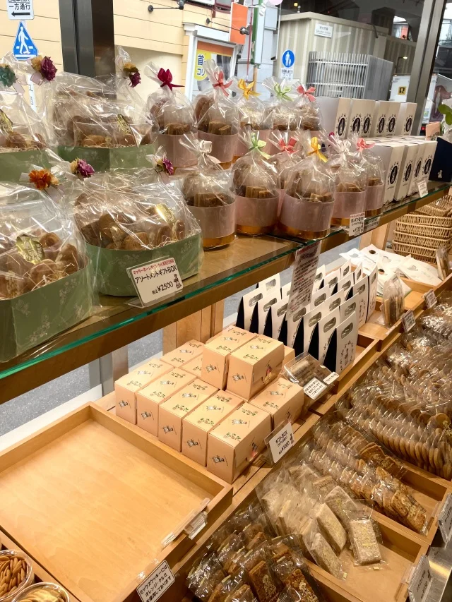手土産にも丁度良さそうな焼き菓子