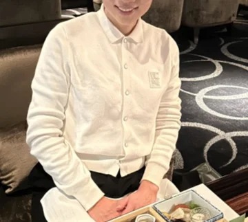 40代にこそおすすめしたい！ニットで叶える【冬のふんわり白コーデ】_1_5