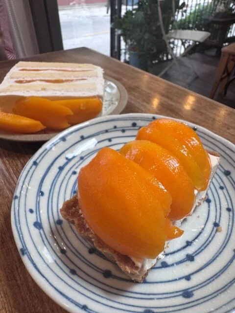 Warm Welcome Bakery &amp; Cafe マヨンチット　チーズタルト