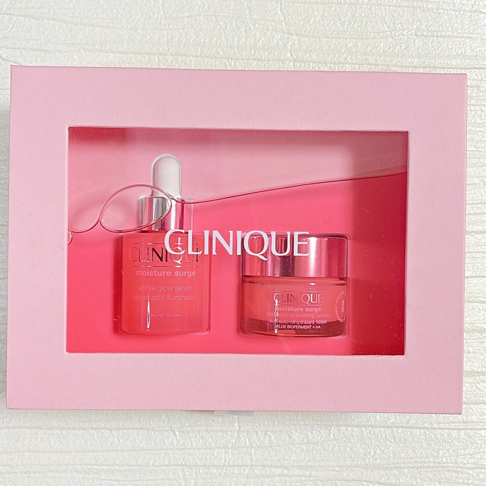 2025 秋冬 新作コスメ モイスチャー サージ グロウ リファイン セラム クリニーク CLINIQUE プレスキットの写真