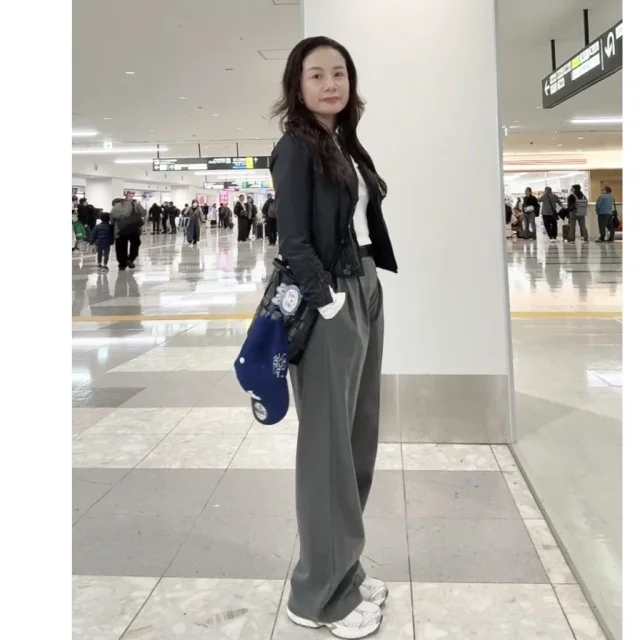 前髪チェンジ&amp;靴下カールで変身!海外ガール風ヘアとマニッシュコーデの日々