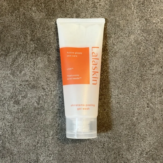 ララスキン　白玉ピーリングジェル洗顔