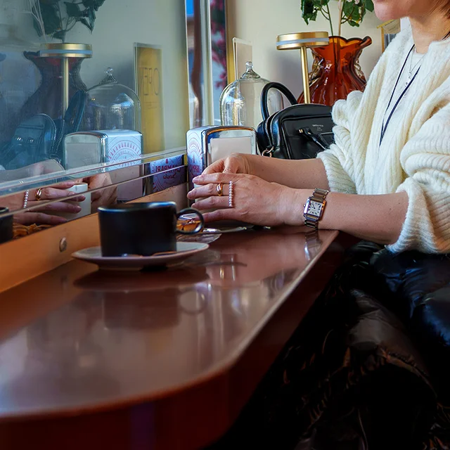 モンクレーダウンコーディネート　白金台カフェ　白金台グルメ　ドロゲリアサンクリッカ