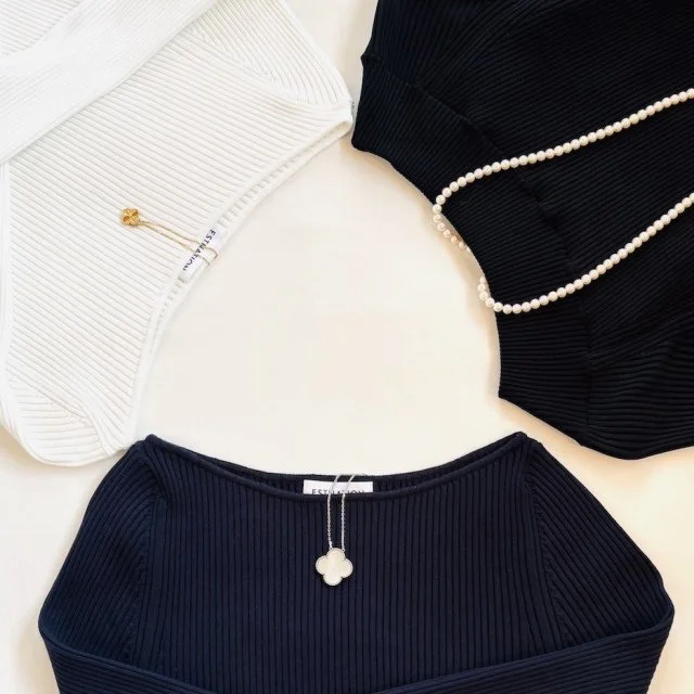 【ESTNATION】デコルテがキレイに！ESTNATIONのおすすめニット