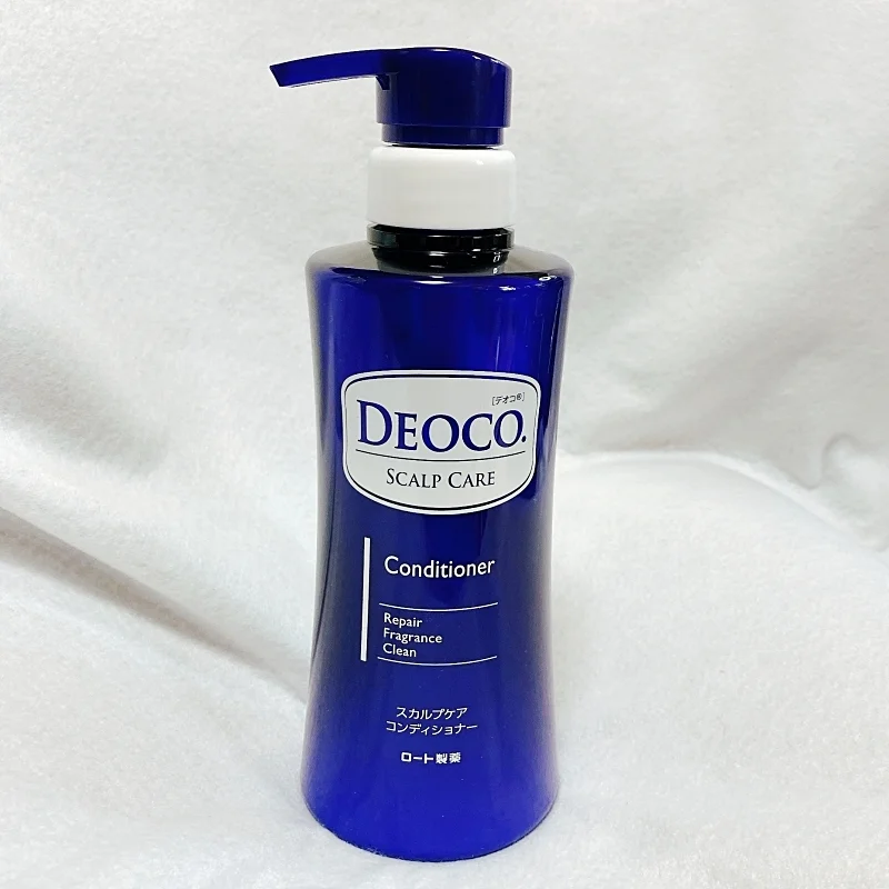 ロート製薬のDEOCOのスカルプケアコンディショナーは保湿力があって香りも続く