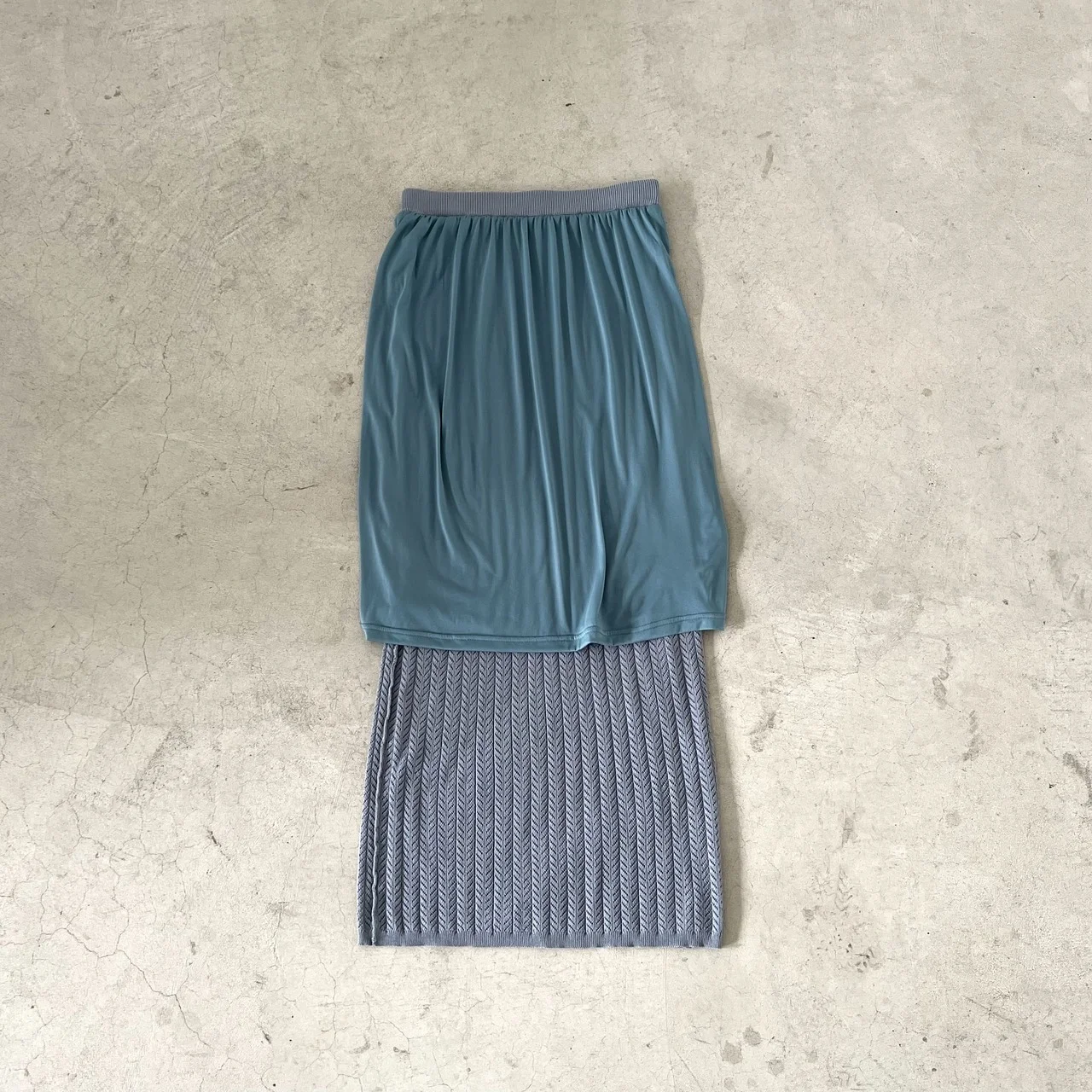 伊藤真知の「プチプラ」 「ステートオブマインド」のIラインニットスカート　￥12,100