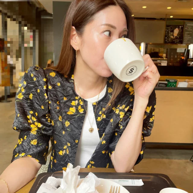 上半身にプリントがあると華やぎます