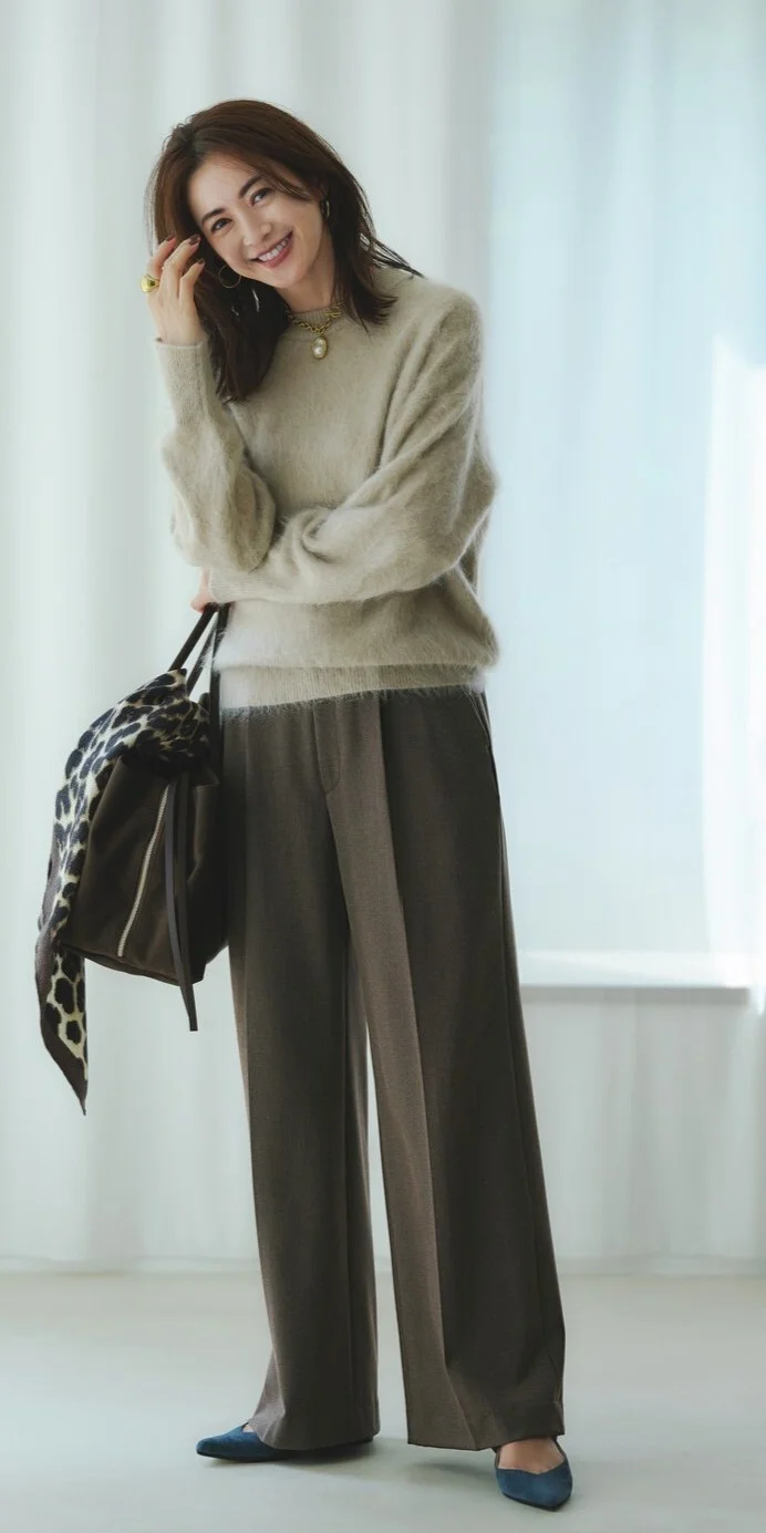 M7days
裏起毛セミワイドタックパンツのブラウン
