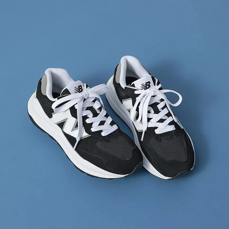 New Balance M5740