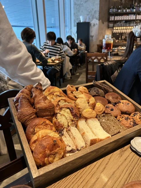 flour+water虎ノ門ヒルズでブランチ！最高のパンと紅茶で贅沢なひとときを】