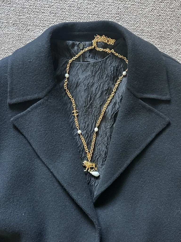 M7days
ふわ軽リバーロングコート