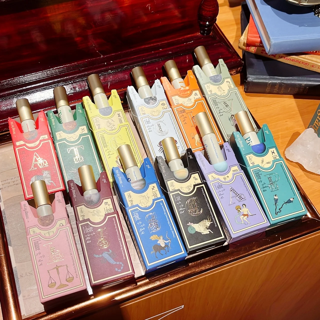 12星座別の香り、知ってる？ イライラリセットにおすすめの香り