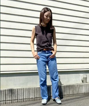 前後2WAYすっきり見えノースリーブニット　コーデ