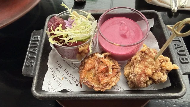 アンダーズ 東京で夜桜を満喫！東京タワーを臨む春限定ルーフトップ バー体験レポ_1_5-2