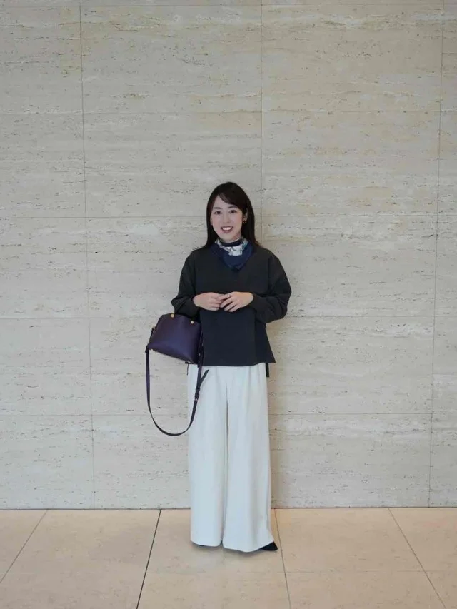 週の大半はパンツ×ニットコーデです。