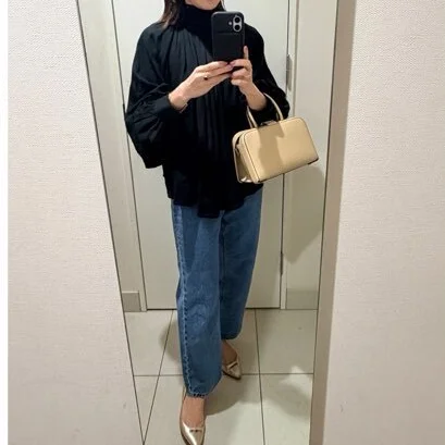 2026春夏もトレンドの続くボウタイブラウスブーム！カジュアル素材を選んで普段使いにも_1_5